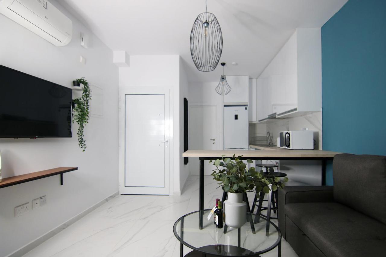 Phaedrus Living Seaside Romantic Flat Limnaria 123 Paphos Eksteriør billede